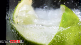 دانلود استوک فوتیج : لیمو تازه در لیوان آب Carbonated Water And Lime