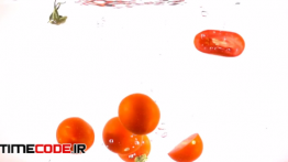 دانلود استوک فوتیج : گوجه فرنگی در آب Tomato In Water 2