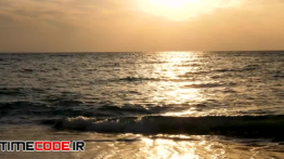 دانلود استوک فوتیج : طلوع خورشید در دریا Sunrise