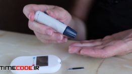 دانلود استوک فوتیج : آموزش دستگاه قند خون A Blood Sugar Test Close Up
