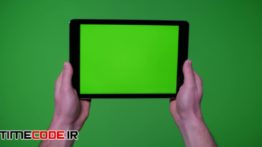 دانلود استوک فوتیج : پرده سبز تبلت Ipad Smart Device On Green Screen