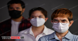 دانلود عکس استوک : مردم با ماسک بهداشتی CORONAVIRUS