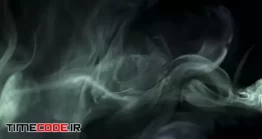دانلود 3 فوتیج پخش شدن بخار در هوا The Stream Of Thick Fume On A Black Background