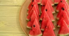 fresh watermelon sliced on plate 3096528 cover 1
